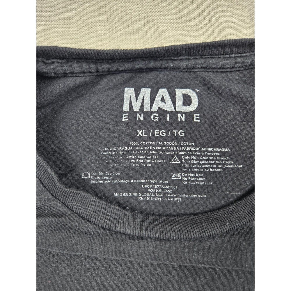 Mad Engine Mens Familia Rainbow Graphic T-Shirt Black XL Short Sleeve Cotton - Picture 2 of 9